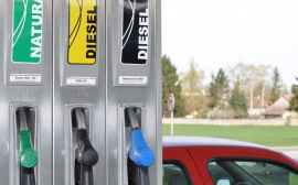 В Волгоградской области цены на бензин падают четыре недели подряд