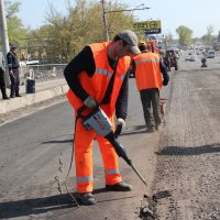 Более миллиарда рублей получит Волгоград на ремонт дорог   