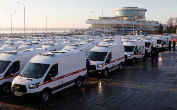 Волгоградские медики получили 90 новых машин скорой помощи