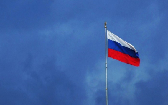 В Волгоградской области флаги и гербы России закупят почти на 26 млн рублей