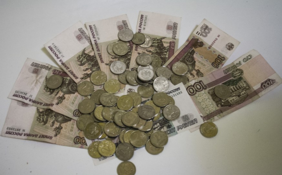 В Волгоградской области ежемесячные траты на одного жителя составили почти 20 тыс. рублей