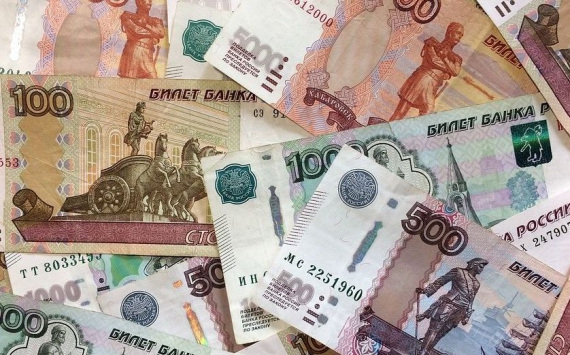 Население Волгоградской области заработало за полгода более 300 млрд рублей