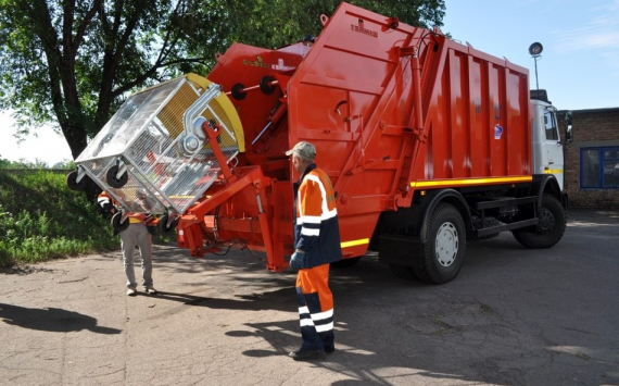 Волгоградские льготники получат социальную помощь в части оплаты вывоза мусора